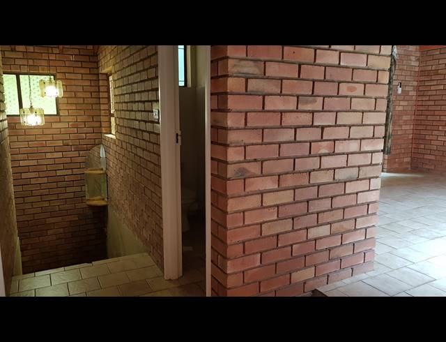 4 BEDROOM HOUSE RENTED IN MONTROSE